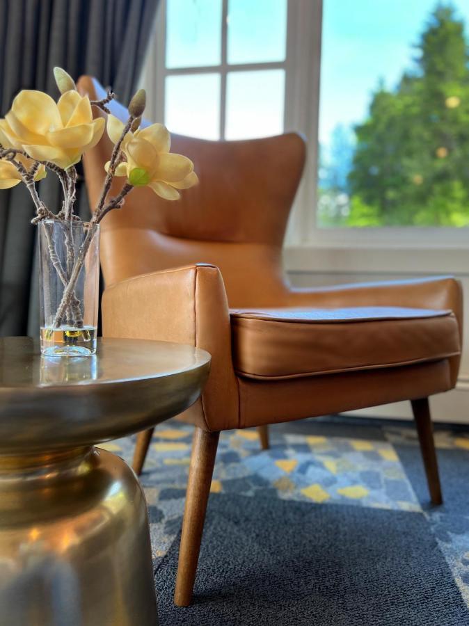 Artisan Suites On Bowen Snug Cove Экстерьер фото