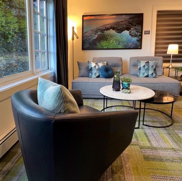 Artisan Suites On Bowen Snug Cove Экстерьер фото